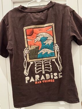 Small shop brand little rad things size 4t excellent used condition